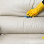 چگونه مبل چرم را تمیز کنیم؟
